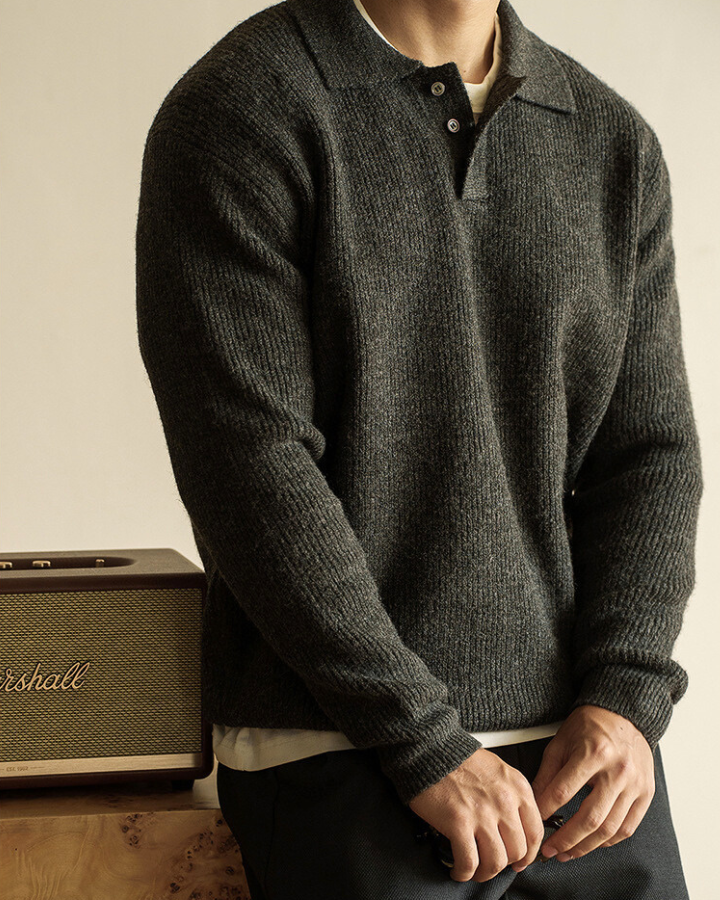 Punta del Este Casual Sweater 1
