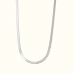 Flat Herringbone Chain Necklace — Chelsea