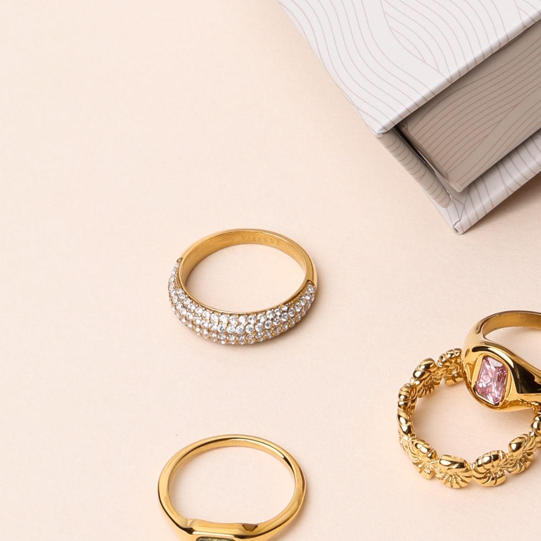 Plain and Pavé Zircon Rings Set — Day & Night