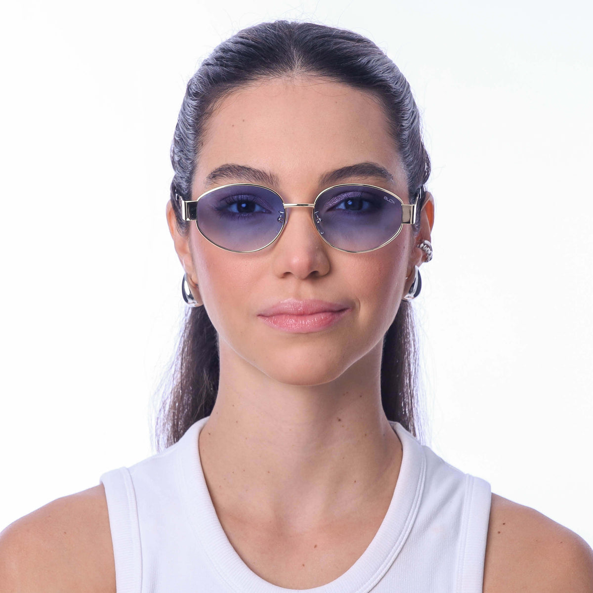 Sunglasses – Seychelles 4