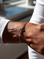 Men’s Cuban Chain Cross Bracelet, 3 mm, Platinum-Plated Steel