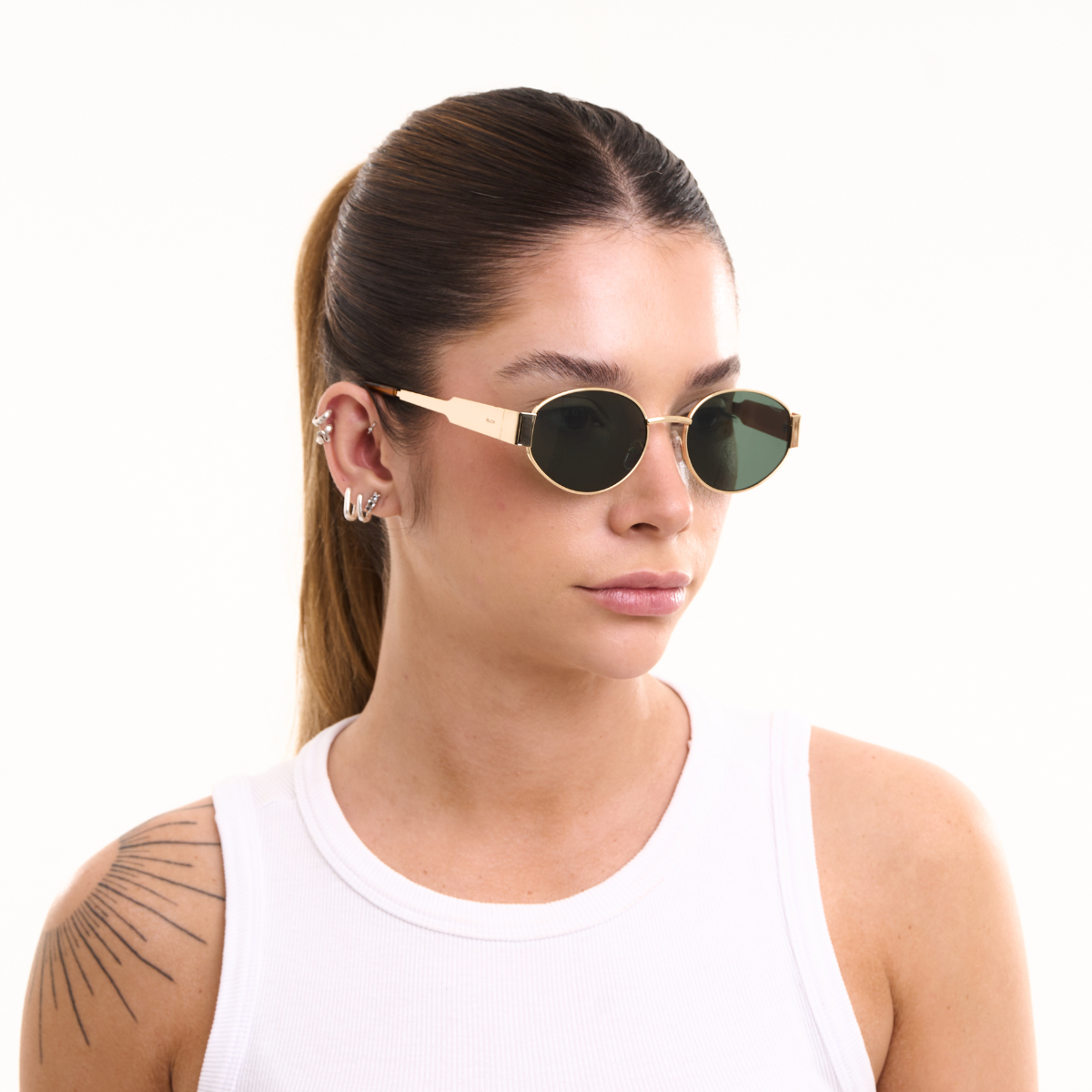 Sunglasses – Seychelles 15