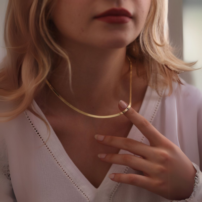 Flat Herringbone Chain Necklace — Chelsea