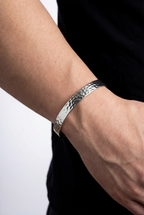 Men’s Hammered Stainless Steel Cuff Bracelet, 6 mm — Costa Bruta
