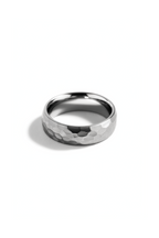 Men’s Hammered Tungsten Carbide Band Ring, 6 mm