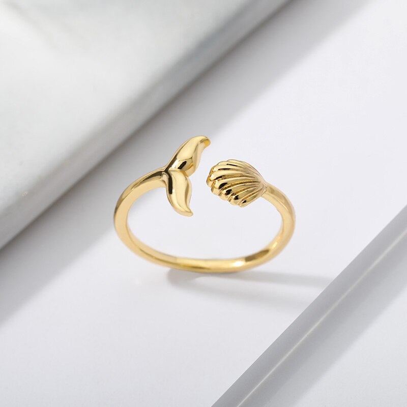 Adjustable Shell and Whale Tail Ring — Island