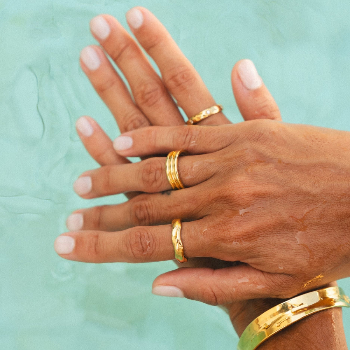 Sculpted Wavy Band Ring, Steel — Dune