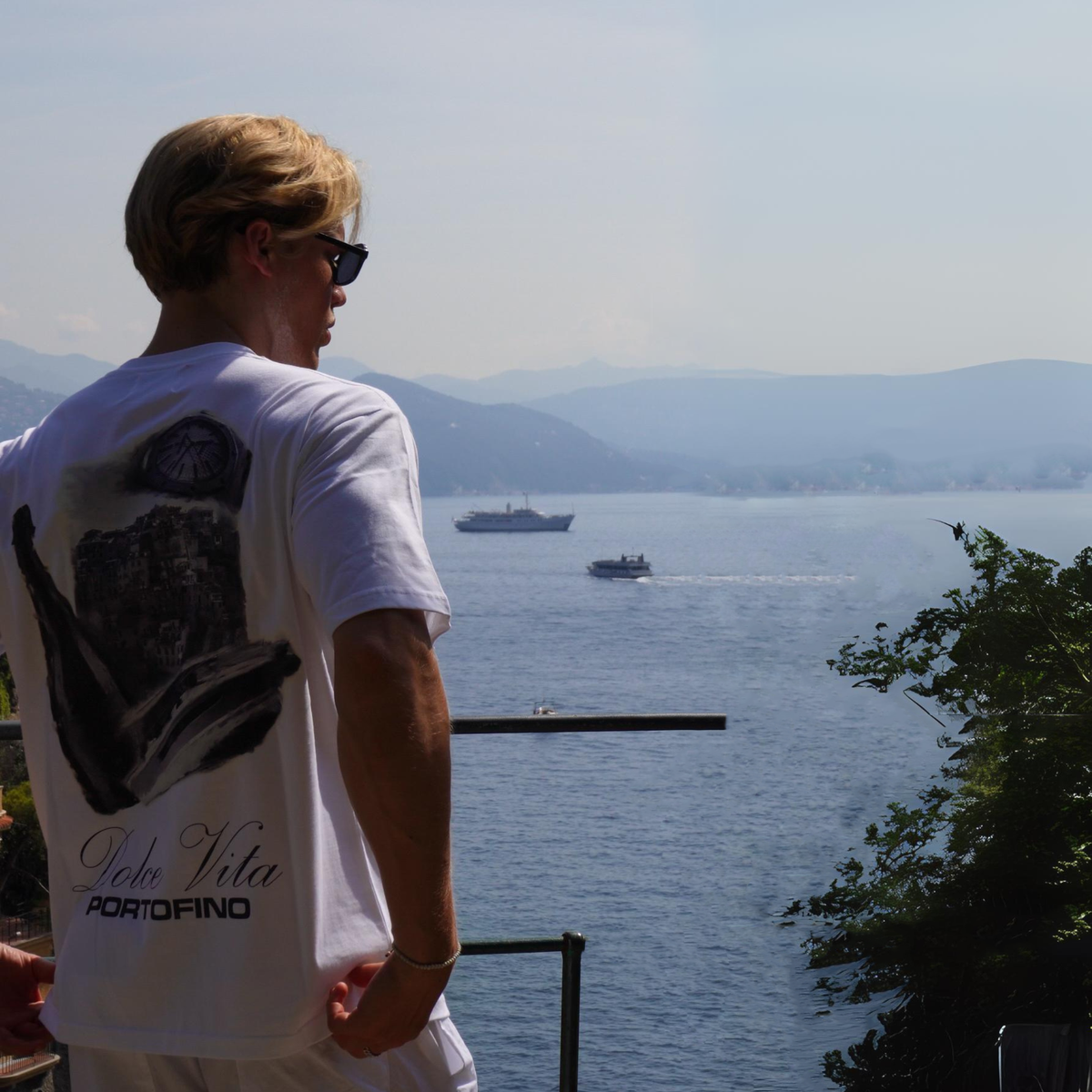Salvador Classic T-Shirt 2