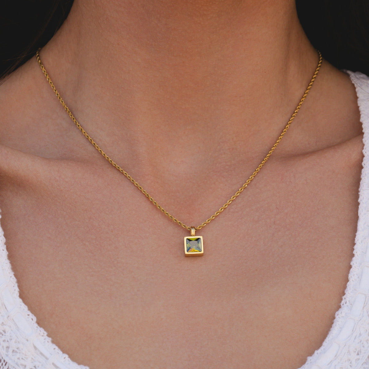 Square Green Zircon Rope Necklace — Verde